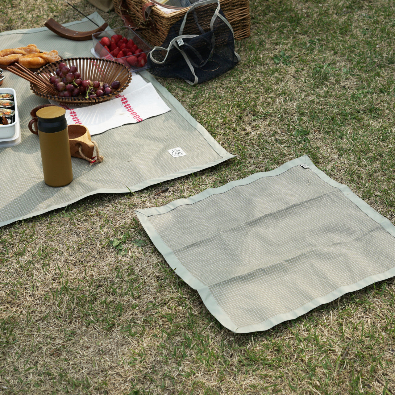 Stone Checker Mini Mat
