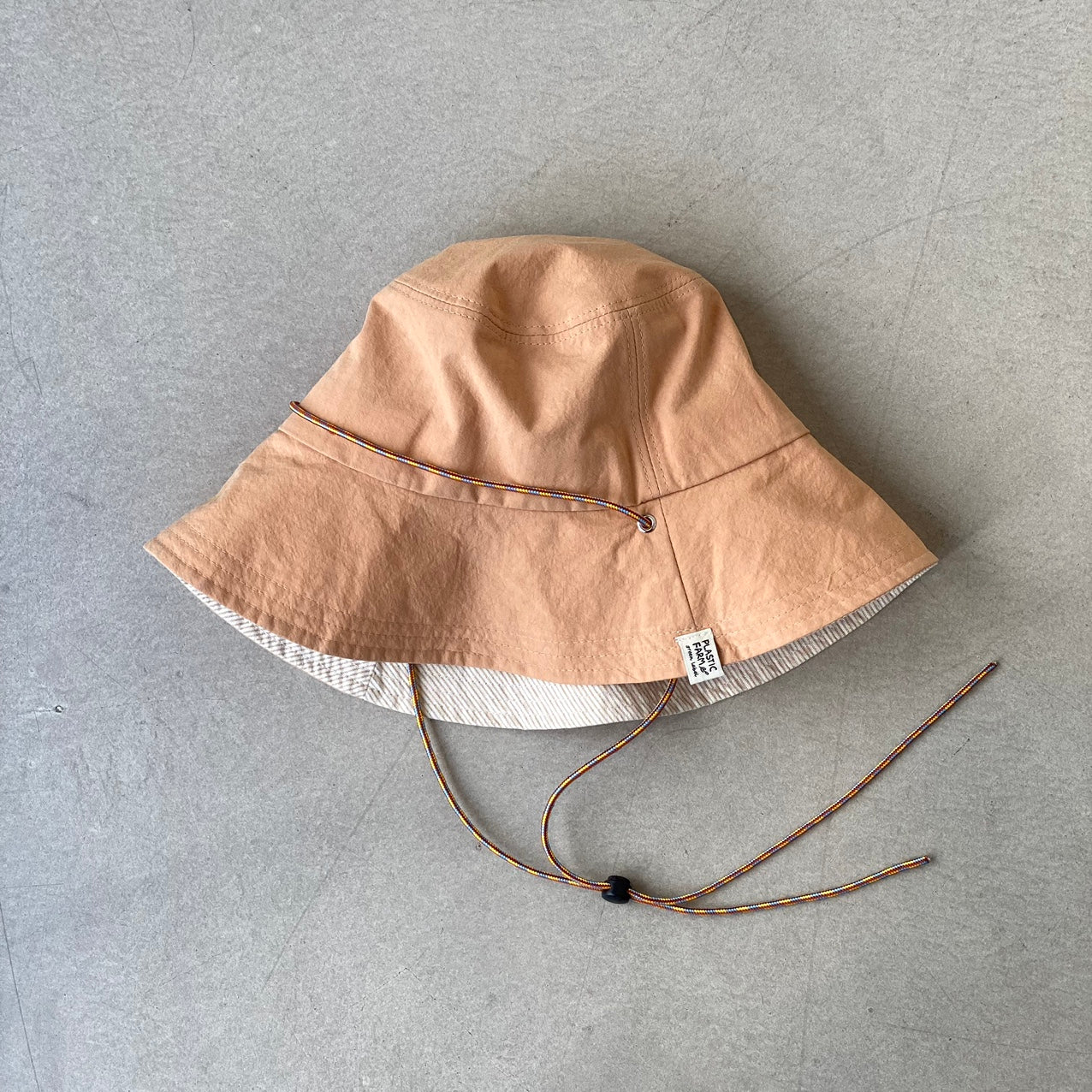 String bucket hat