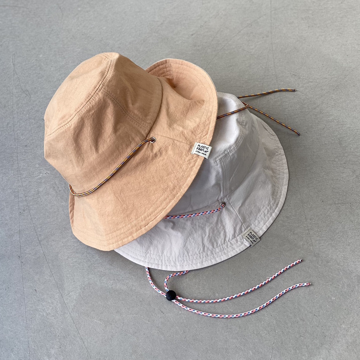 String bucket hat