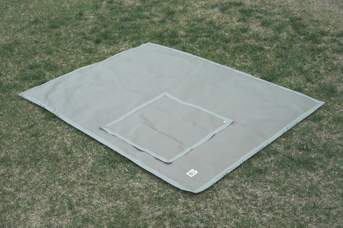 Stone Checker Picnic Mat (for 2–3 people)