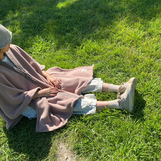 Plying Poncho Blacket _ beige